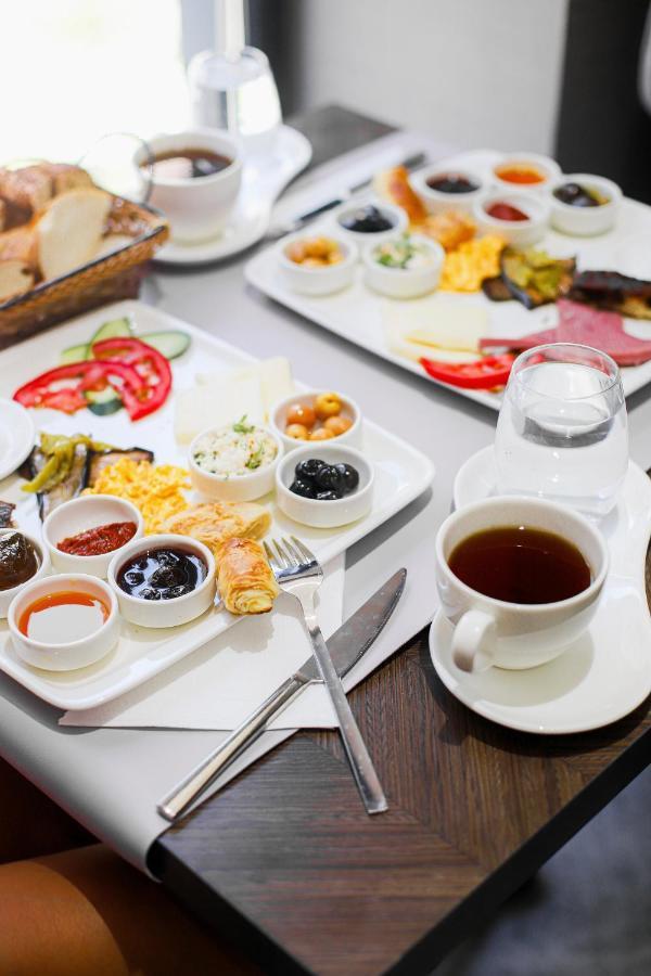 The Royals Hotel Izmir Eksteriør billede
